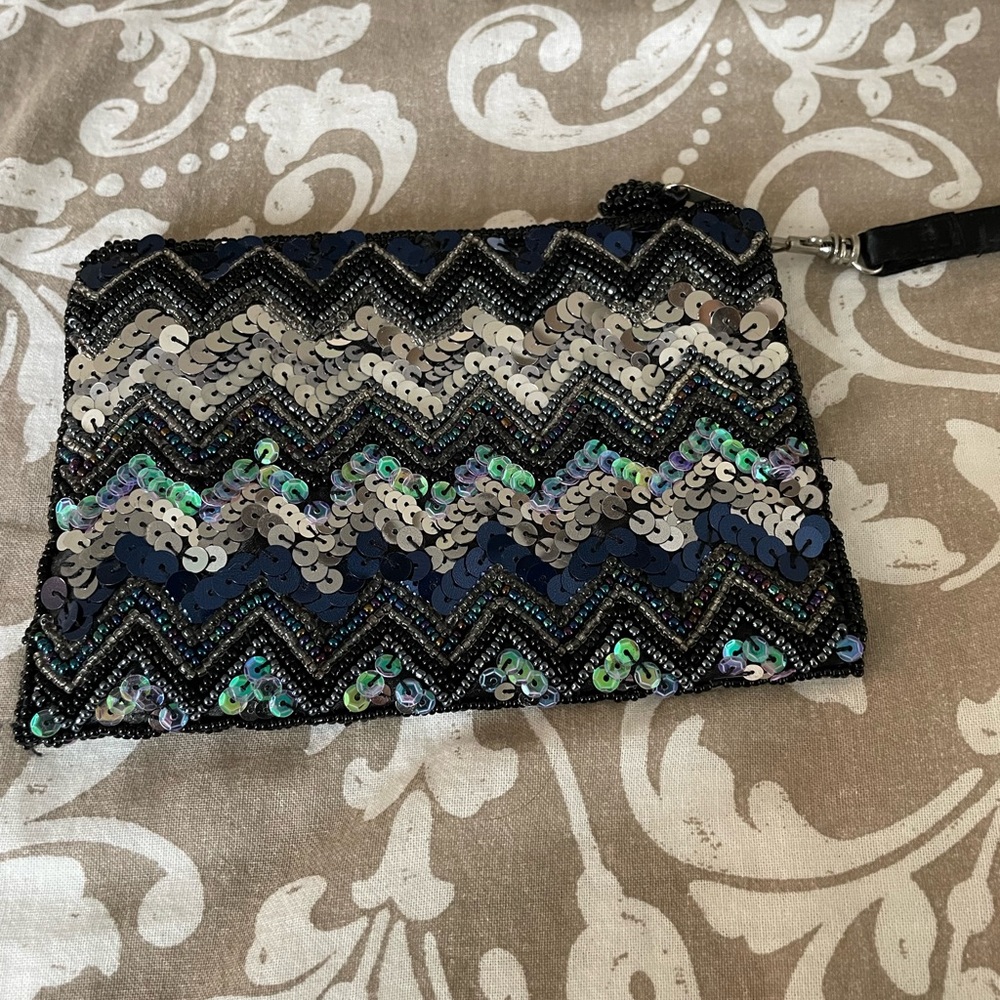 Sequined Pouch - Picture 2 of 2